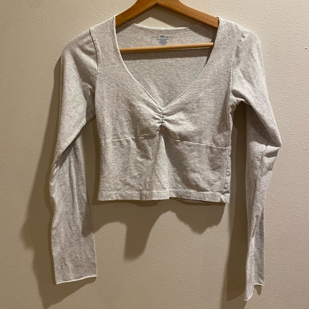 Brandy Melville Heather Grey Cropped Longsleeve
